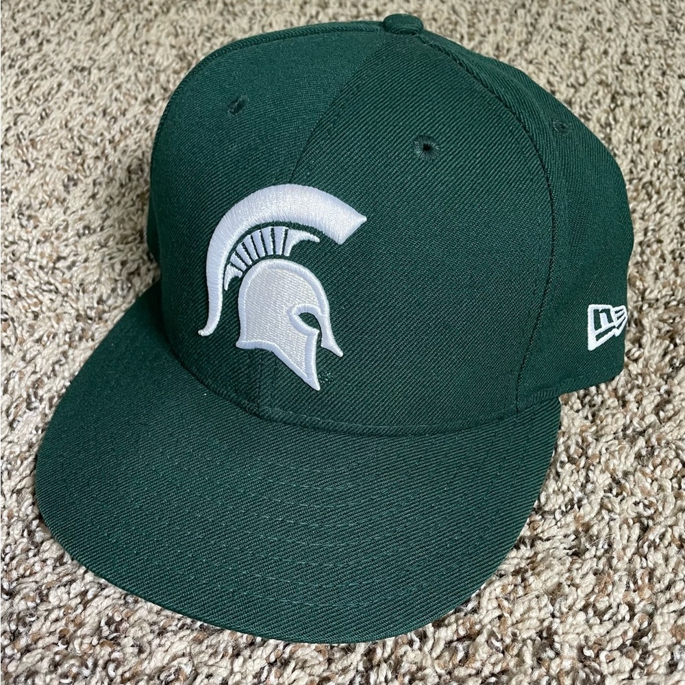 New Era - Michigan State University Spartans MSU - Fitted Team Hat - 7 1/2